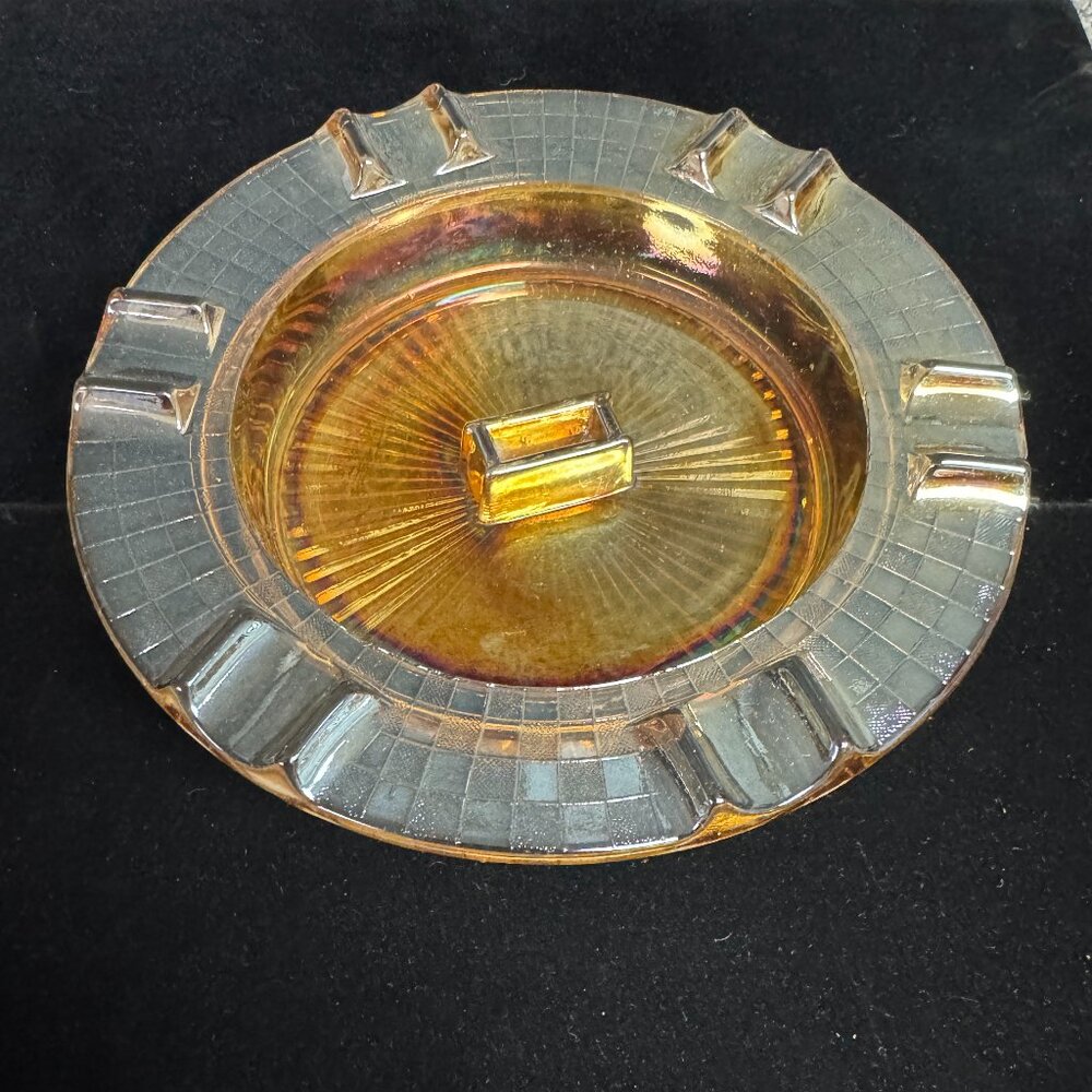 MARIGOLD CARNIVAL GLASS ASHTRAY w/ Matchbook Holder STARBURST smoking - J1308